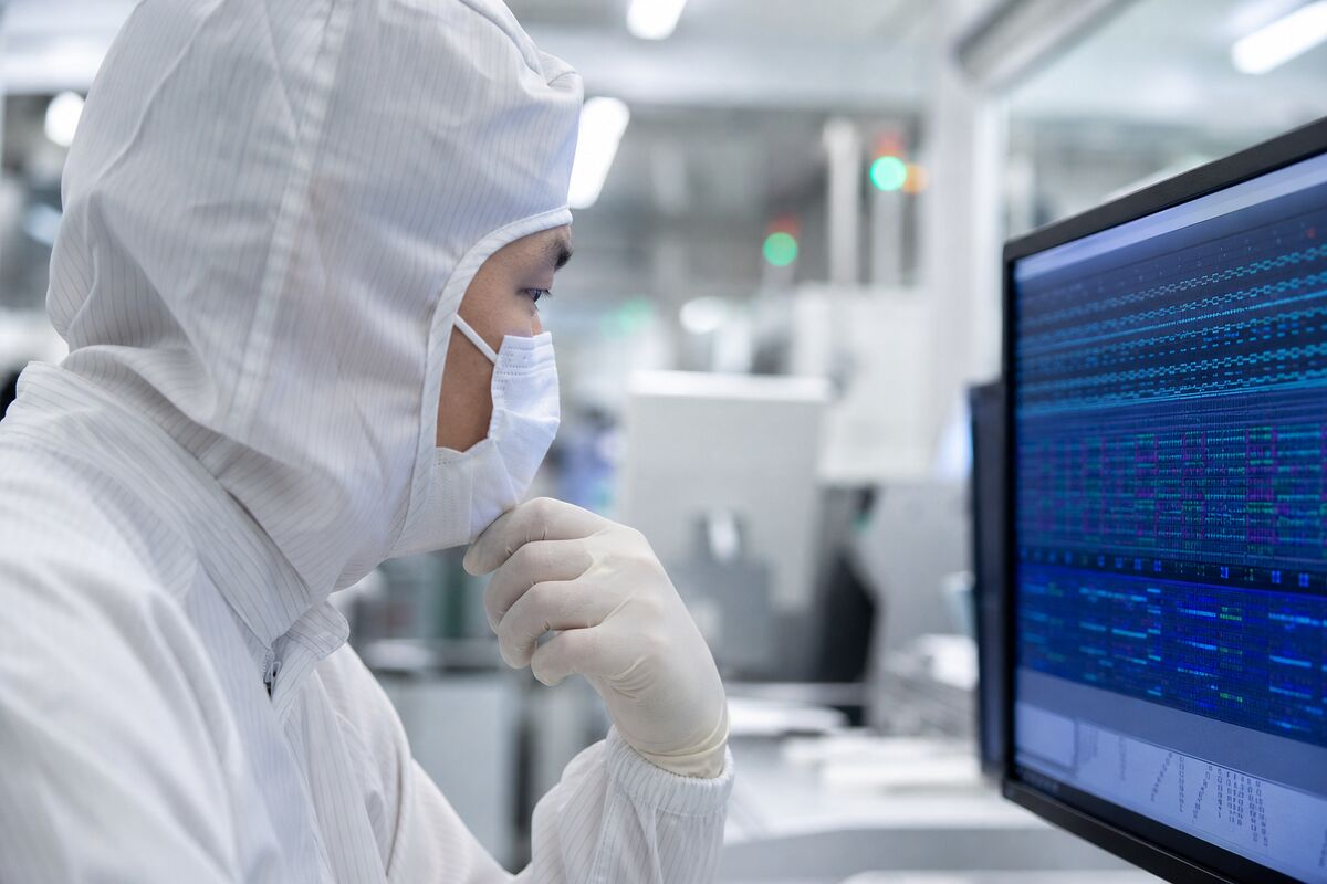 Tempus AI's Strategic Acquisition of Personalis: What It Means for Precision Oncology