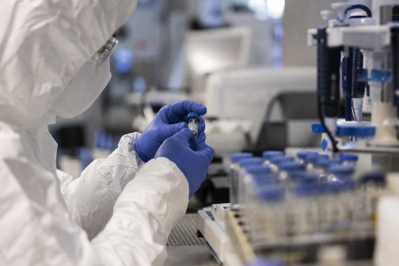 Moderna's Cancer Vaccine Triumph: What This Means for Investors