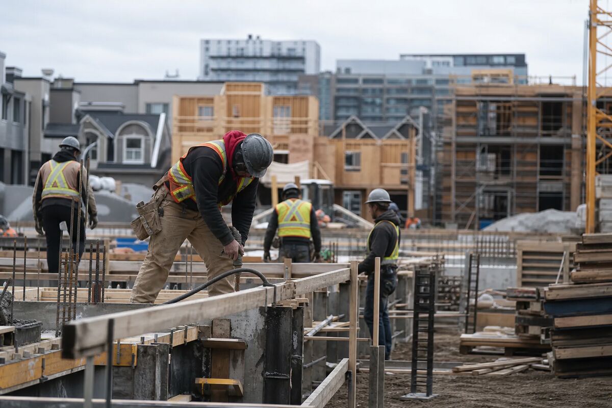 Canada's Employment Surge: What It Means for the CAD and the Economy